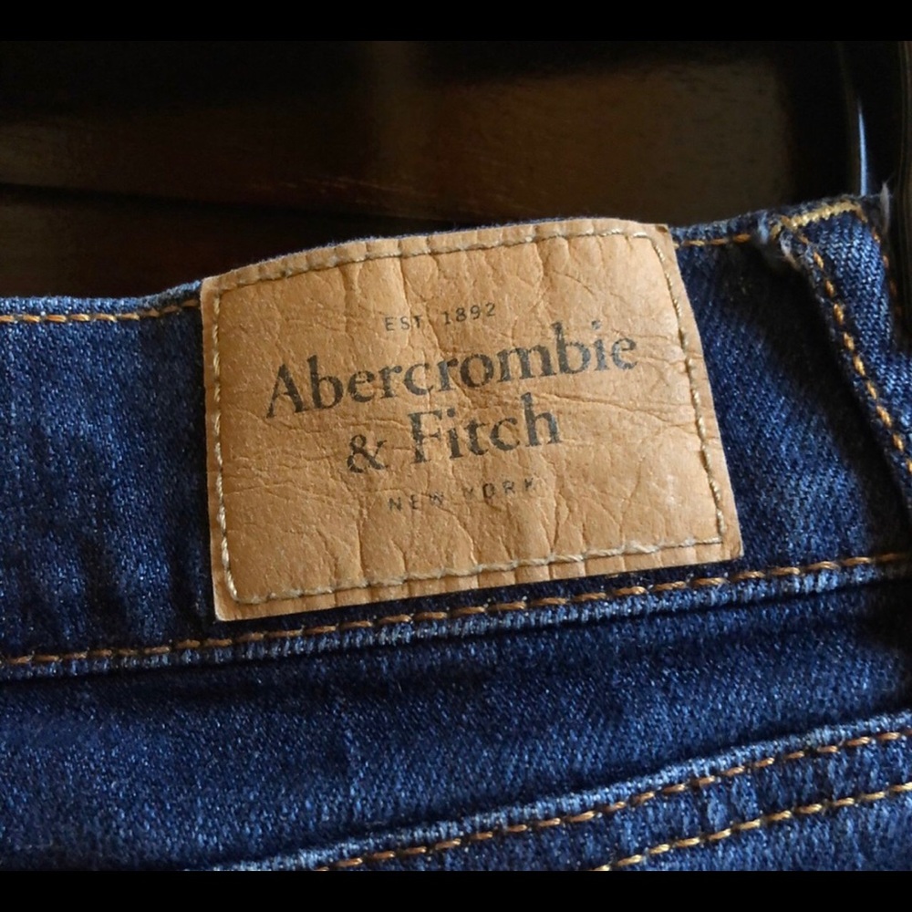 Abercrombie & Fitch Jean Shorts - Picture 4 of 4